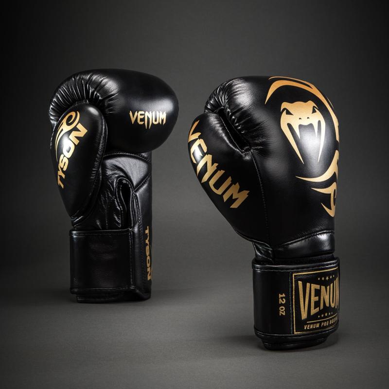 VENUM: GIANT 2.0 MIKE TYSON PRO BOXNINGSHANDSKAR - SVART / GULD