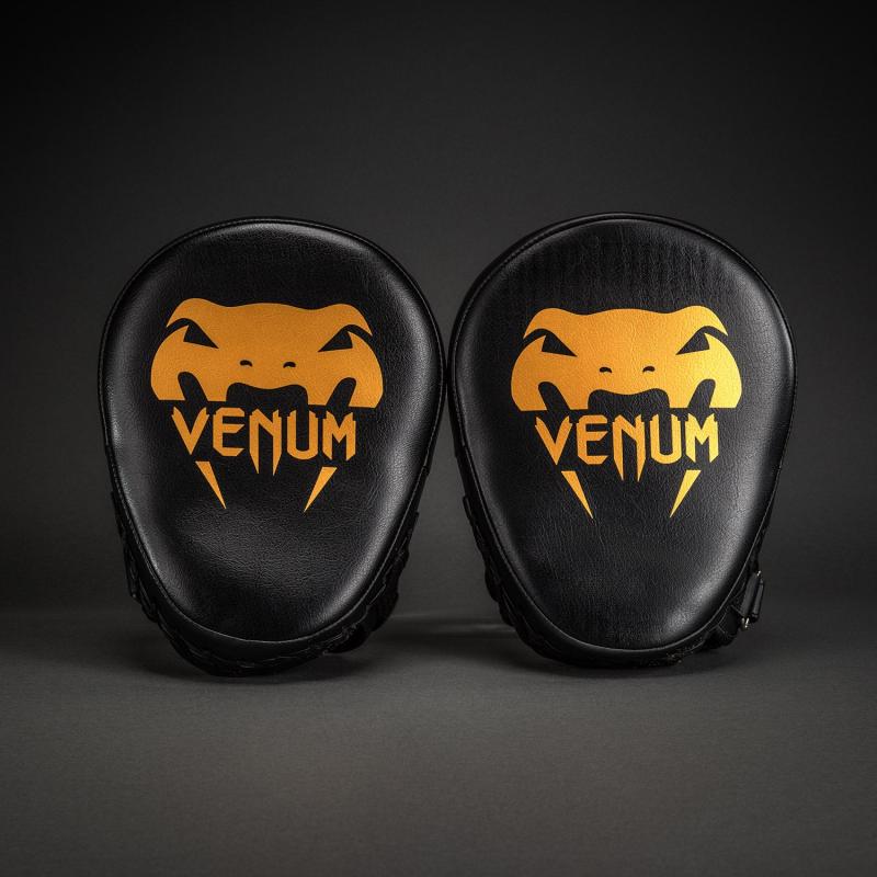 VENUM: LIGHT FOCUS MITTS - BLACK/GOLD (PAIR)