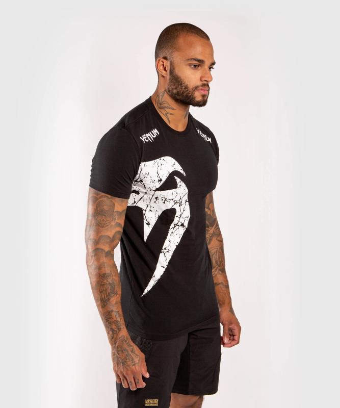 VENUM: GIANT T-SHIRT - SVART