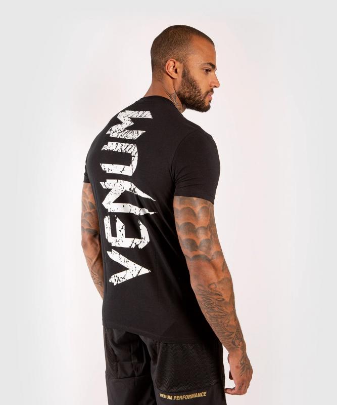 VENUM: GIANT T-SHIRT - SVART