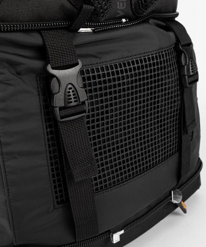 VENUM: CHALLENGER XTREM EVO RYGGSÄCK - SVART/GULD
