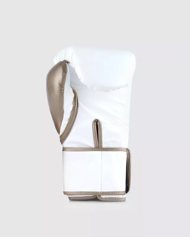 FLY: PREMIUM SUPERLOOP BOXNINGSHANDSKAR - VIT/GULD