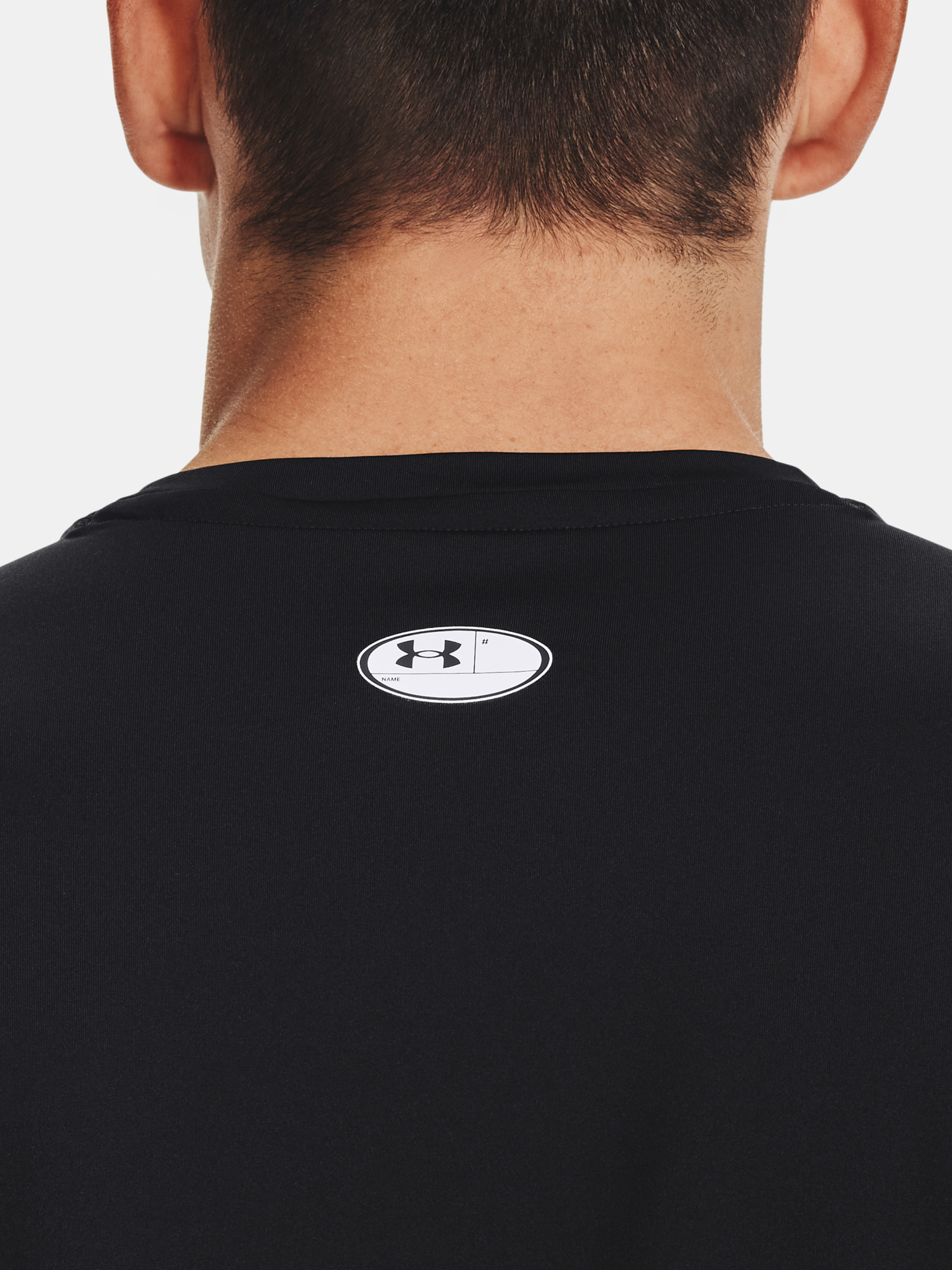 UNDER ARMOUR: HEATGEAR ARMOUR FITTED SHORT SLEEVE - BLACK