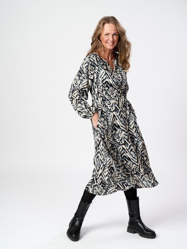 Klänning med lång ärm, 752338