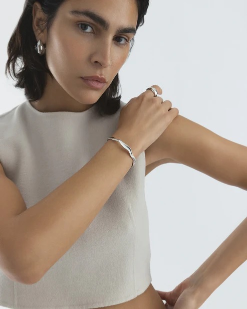 WAVY Bolded cuff silver bracelet