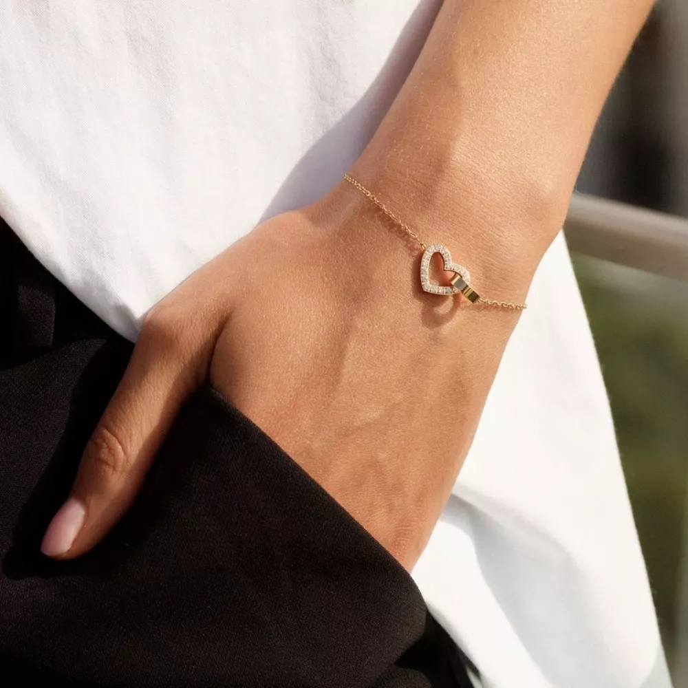 Eternal Heart Bracelet Gold