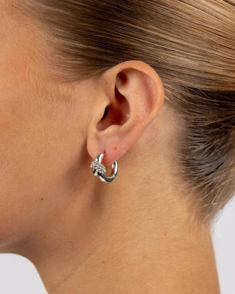 Everly chunky knot crystal ring ear s/clear
