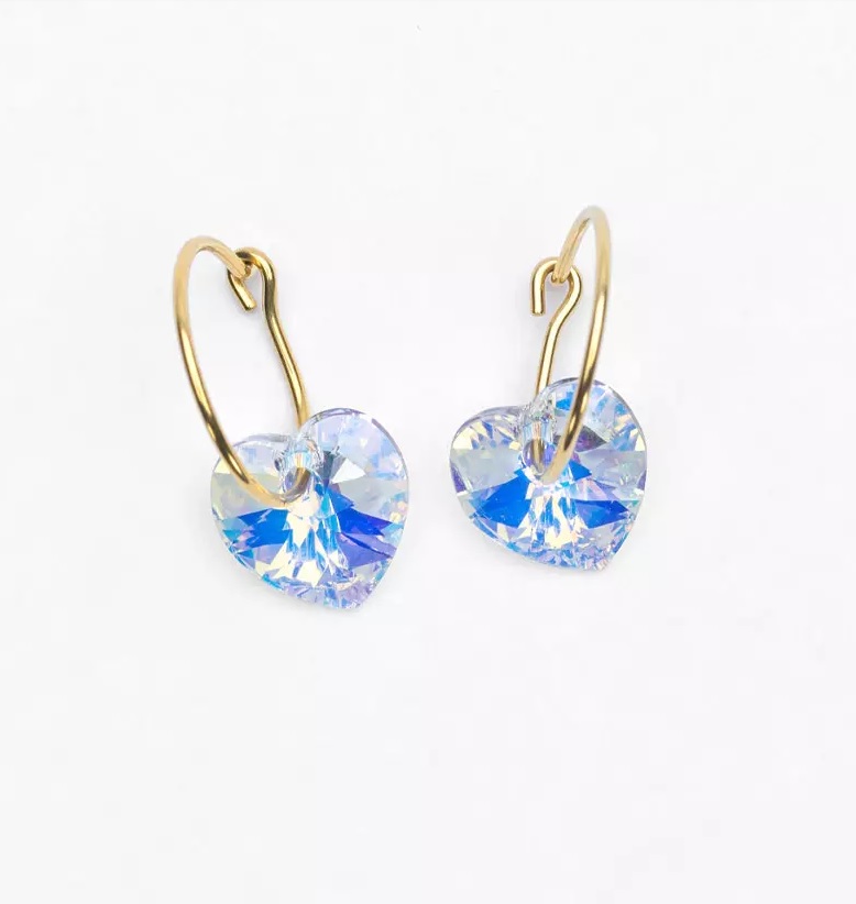 Golden titanium ear ring 14mm heart rainbow