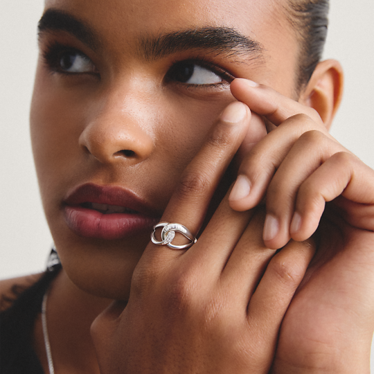 RING TOGETHER MED VIT ZIRKONIA #56
