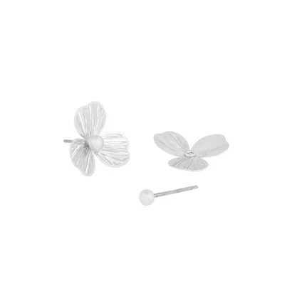 Flora petal ear plain s