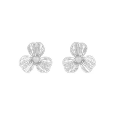 Flora petal ear plain s