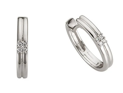 Örhänge 18k guld 0,04ct w/si