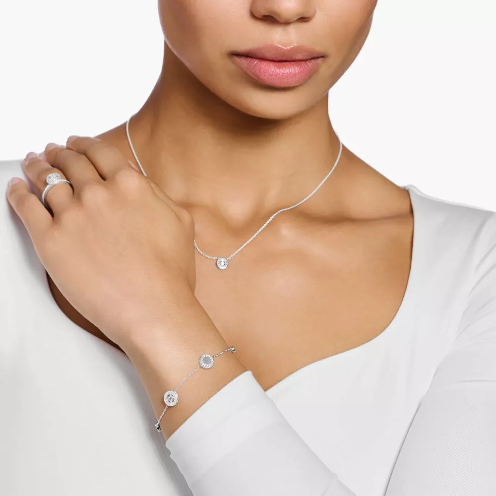 Armband cirklar med vita stenar silver
