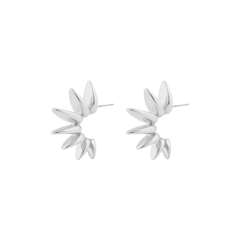 Aero small oval ear plain s
