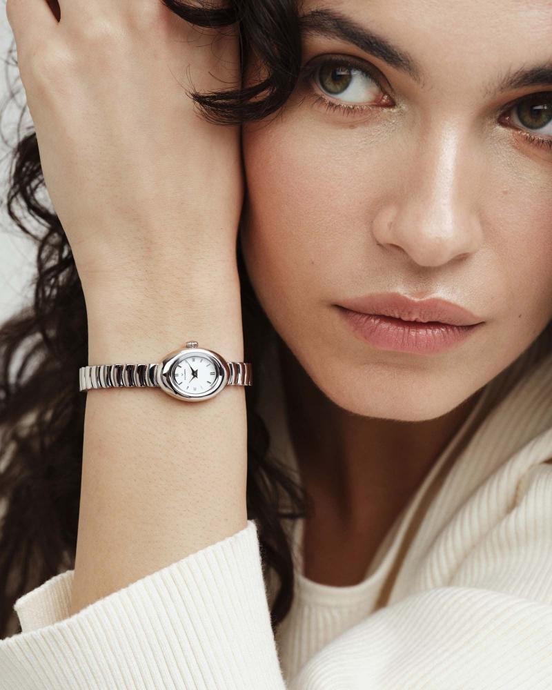 Belle Oval petite steel watch