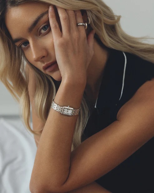 Renaissance silver watch