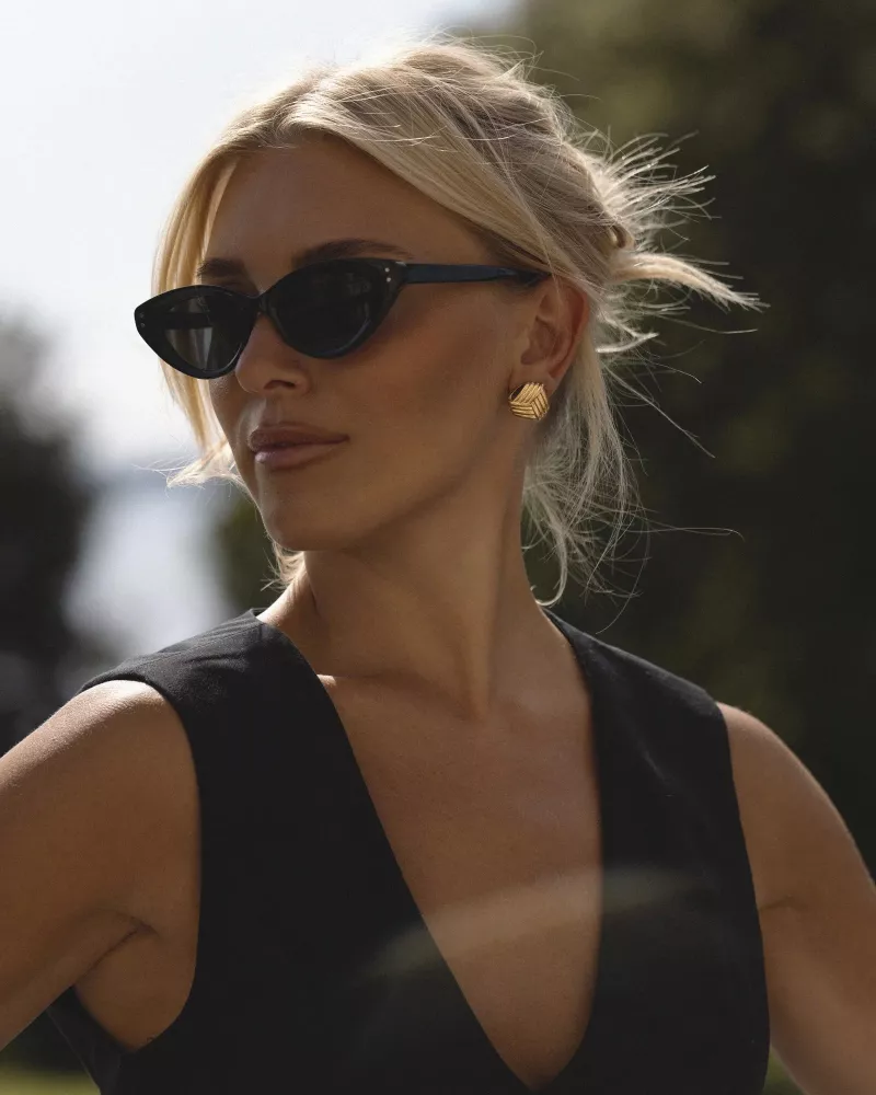 ASTRID gold earrings