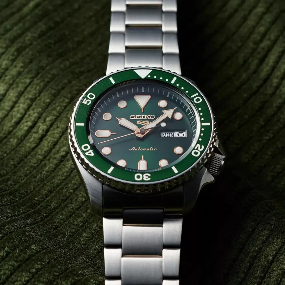 Seiko 5 Sports Automatic