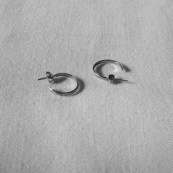 VINTAGE Round ear silver