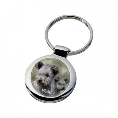 Nyckelring med Pumi