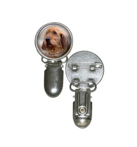 Nummerlappshållare med Basset Fauve de Bretagne