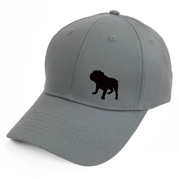 Keps med en Engelsk Bulldogg