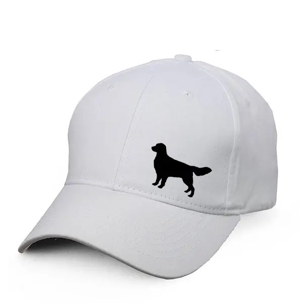 Keps med en Golden Retriever