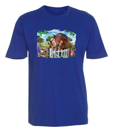 T-shirt med hästar vid en grind