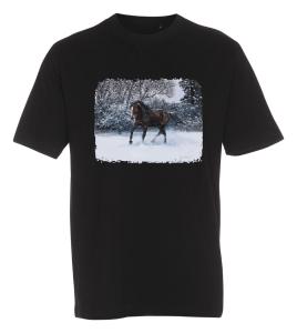 T-shirt med Häst i vinterlandskap