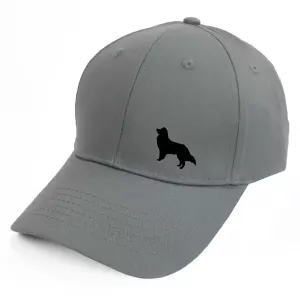 Keps med en Miniature American Shepherd