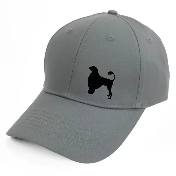 Keps med en Portugisisk Vattenhund