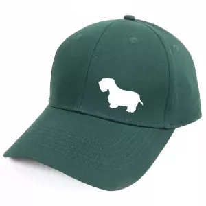 Keps med en Sealyhamterrier