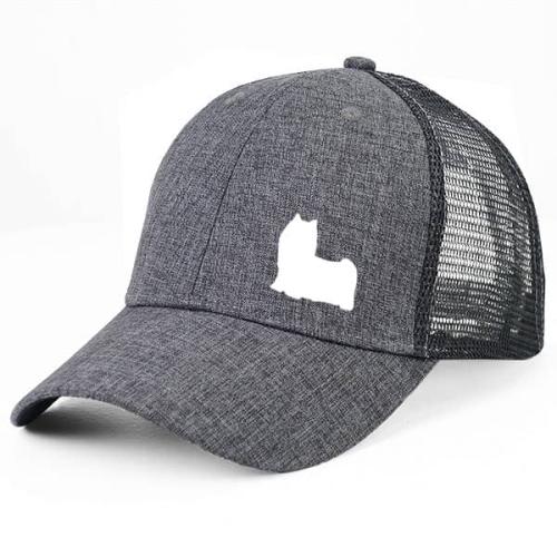 Gråmelerad Keps med Yorkshireterrier