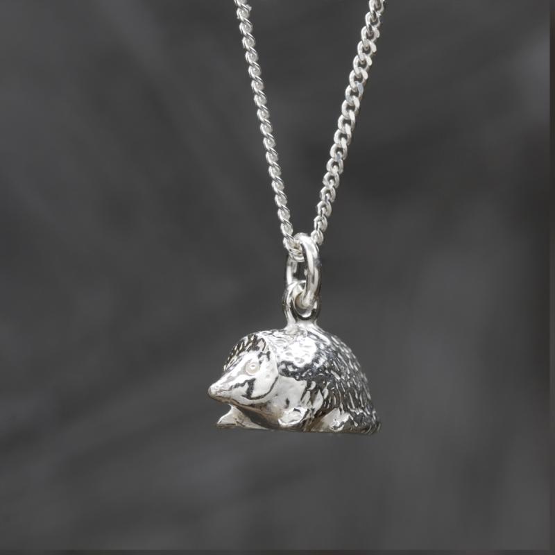 Igelkott halssmycke