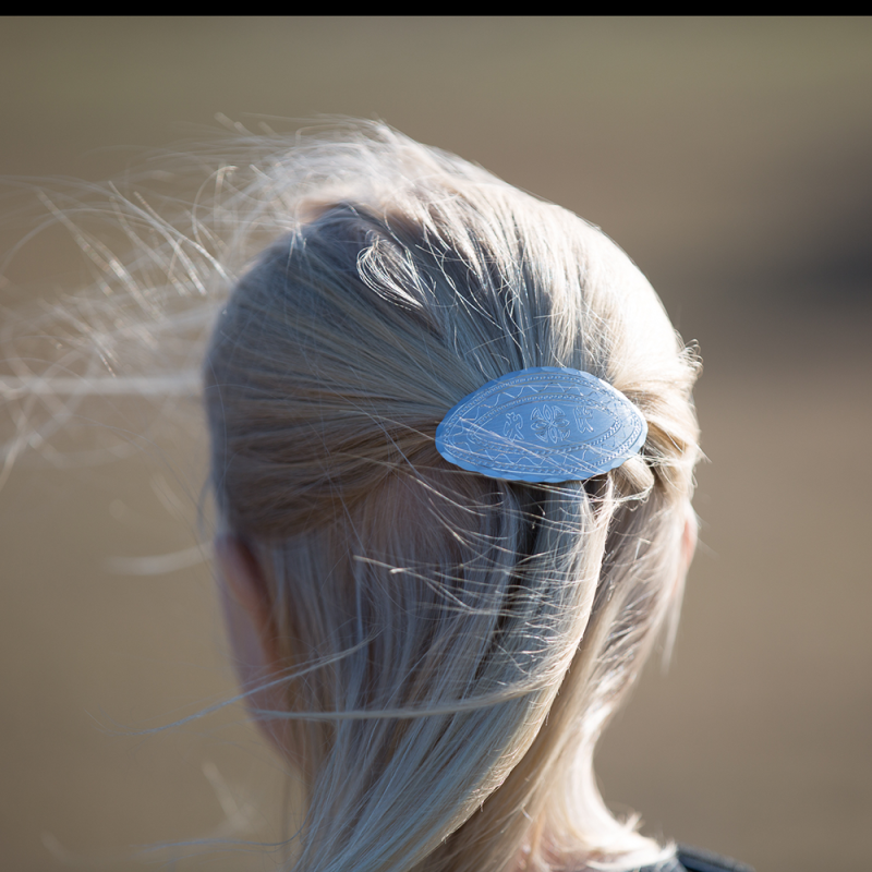 Hårspänne i tenn liten