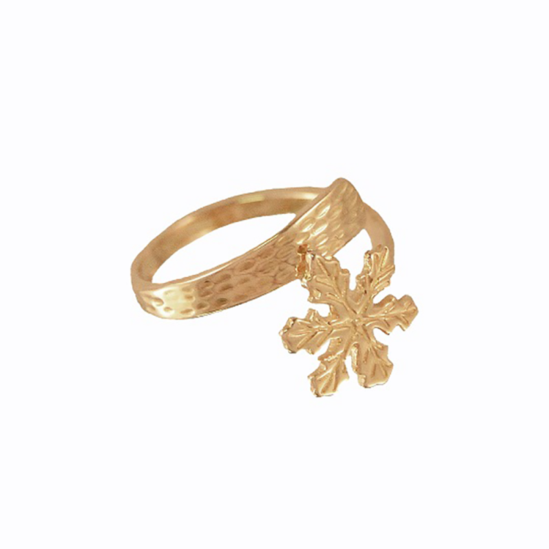Snöstjärna ring 18K
