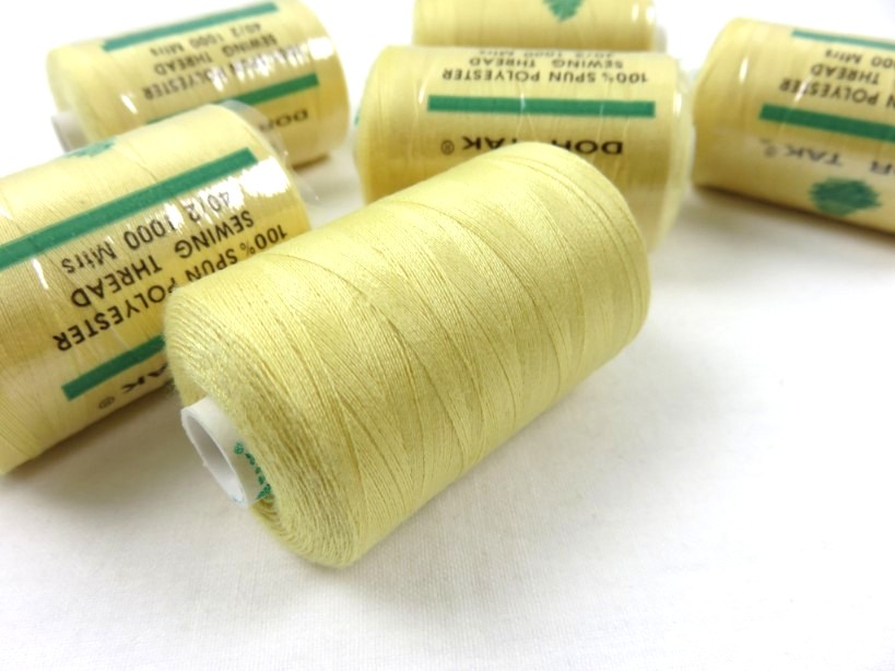 Sewing Thread 1000m col. 102