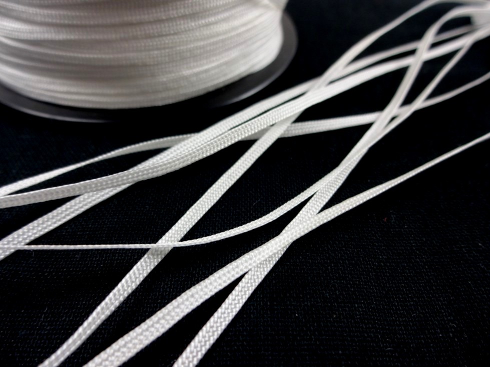 B302 Polyester Ribbon 2 mm offwhite