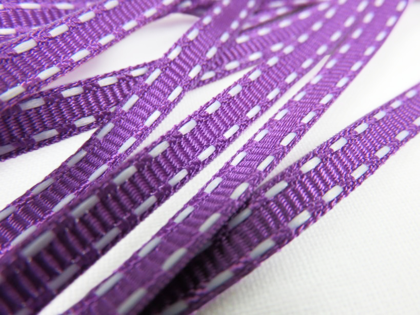 B341 Decorative Ribbon Lines 5 mm medium purple/white