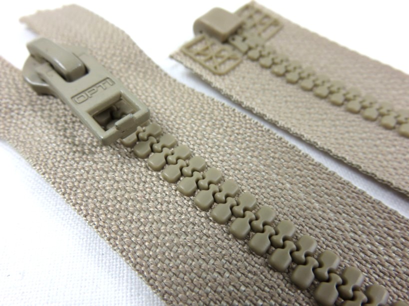 D057 Plastic Zipper 50 cm Opti One-way Separating beige