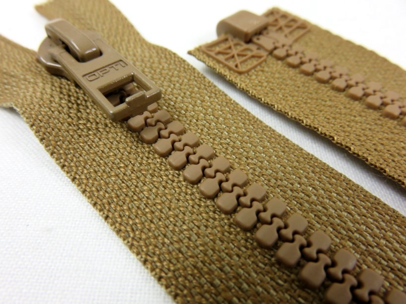 D057 Plastic Zipper 60 cm Opti One-way Separating brown