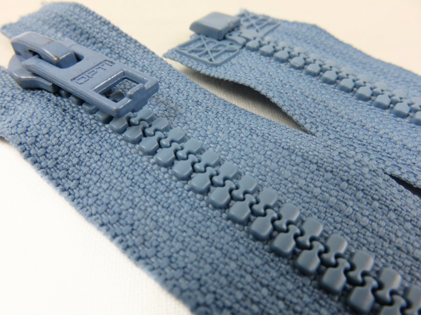 D057 Plastic Zipper 62 cm Opti One-way Separating blue