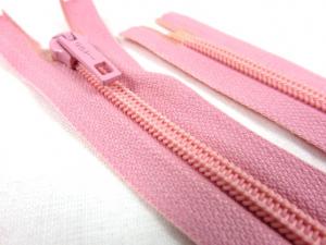 D104 Opti Coil Zipper 16 cm Closed End light pink