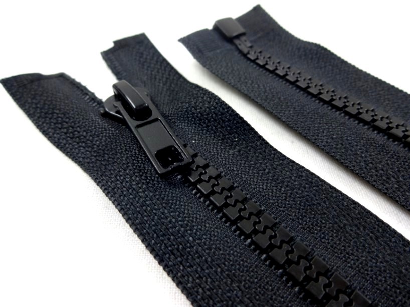 D301 Plastic Zipper 220 cm One-way Separating black **