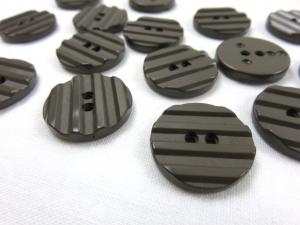 K001 Plastic Button 20 mm Stripe brown