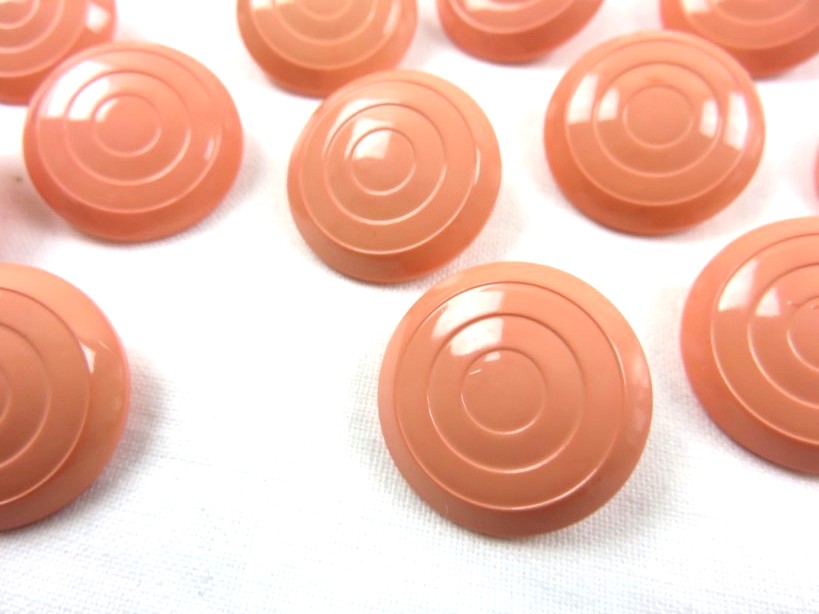 K005 Knapp 22 mm cirkel aprikos (2:a sort)