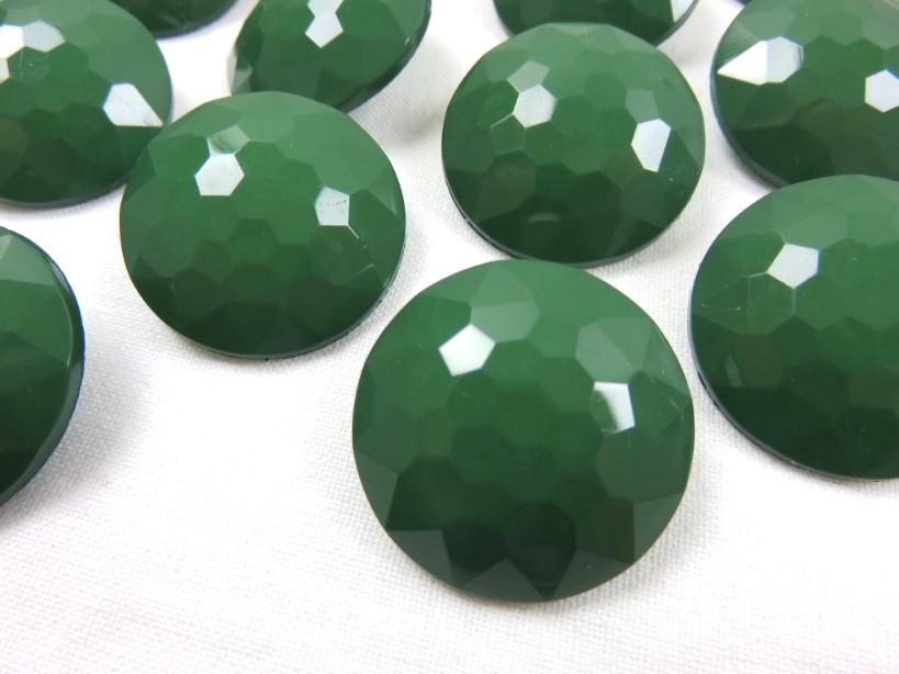 K006 Plastic Button 25 mm Diamond green
