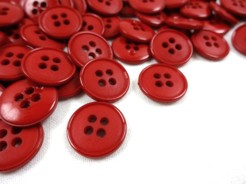 K037 Plastic Button 16 mm Basic red