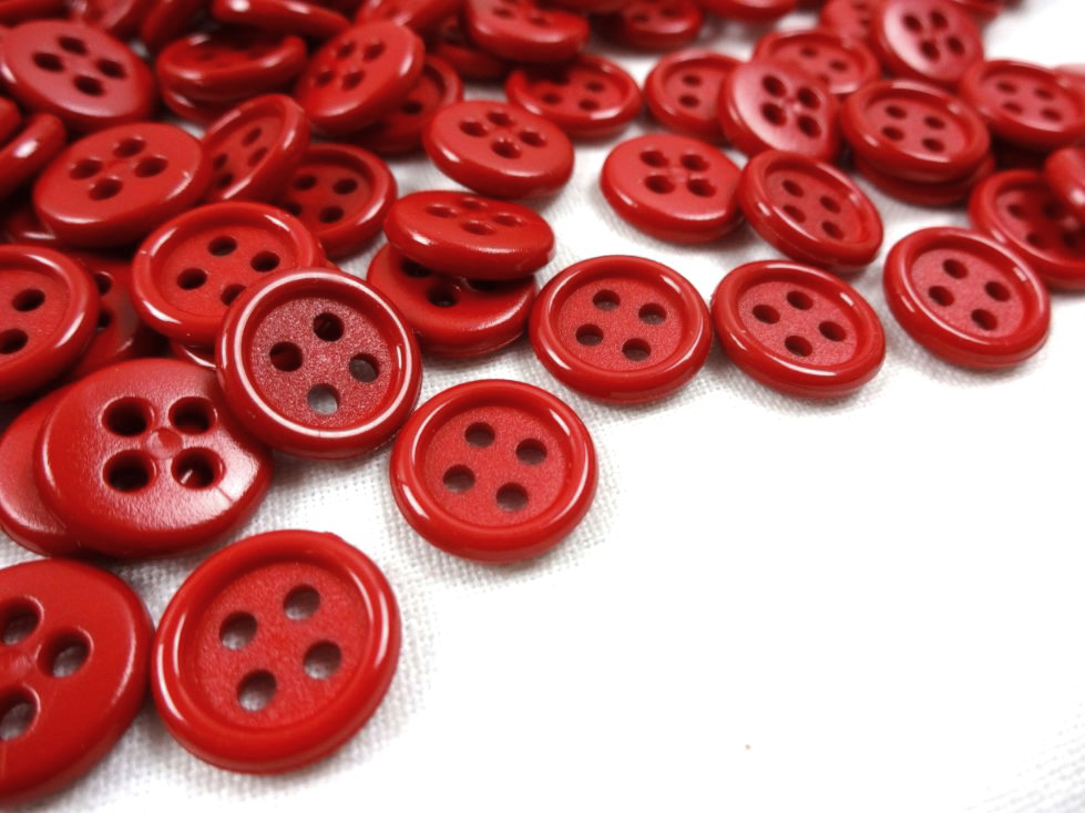K038 Plastic Button Basic 12 mm red