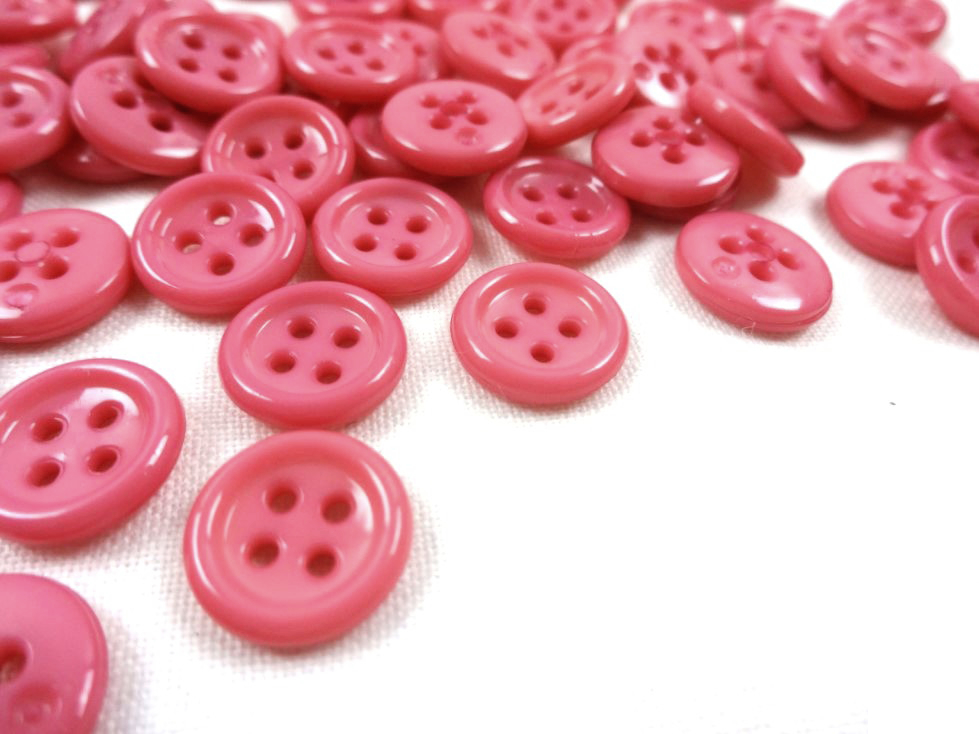 K039 Plastic Button Basic 12 mm pink